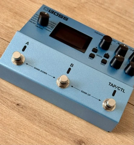 Boss MD-500