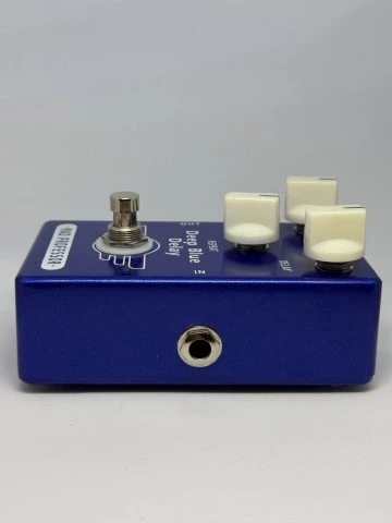Mad Professor Deep Blue Delay