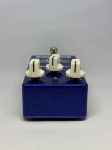 Mad Professor Deep Blue Delay
