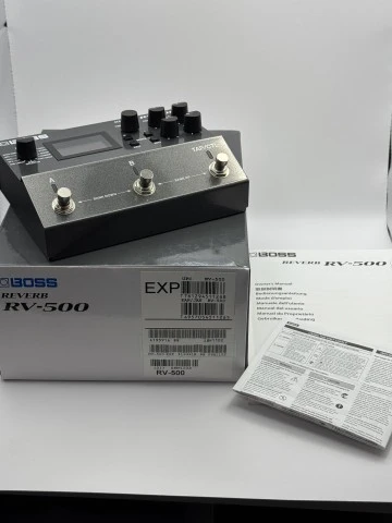 Boss RV-500
