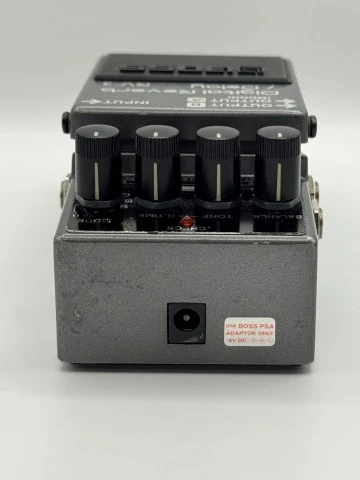 Boss RV-3