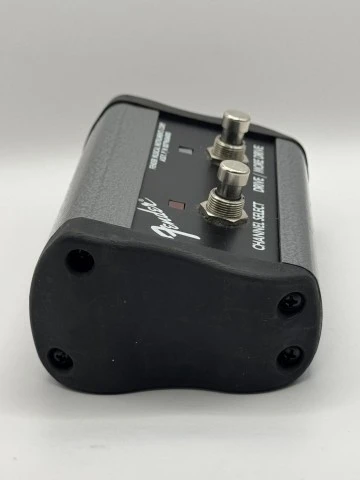 Fender 2-Button Footswitch Channel / Drive-More Drive (P/N 0079606000)