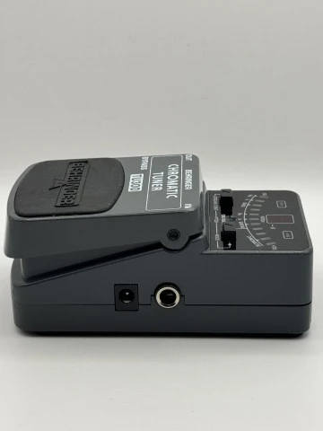 Behringer TU300 Chromatic Tuner