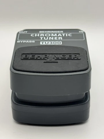 Behringer TU300 Chromatic Tuner