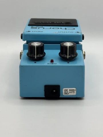 Boss CE-2