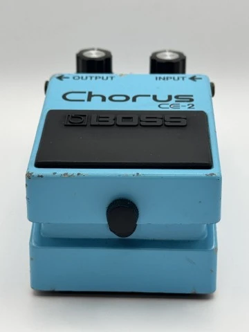 Boss CE-2