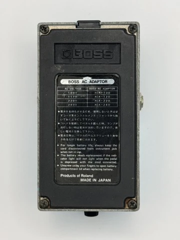 Boss CE-2
