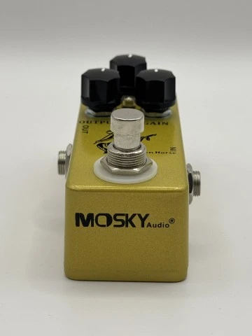 Mosky Golden Horse