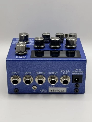 Boss SY-200